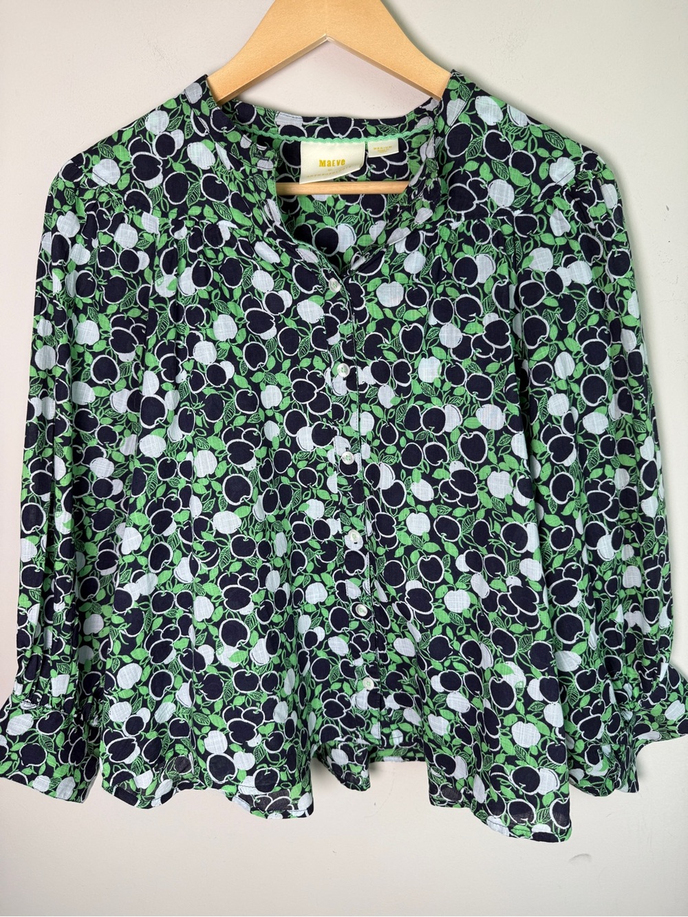 Maeve Anthropologie Apple Print Button Down Blouse Navy Green Sz M